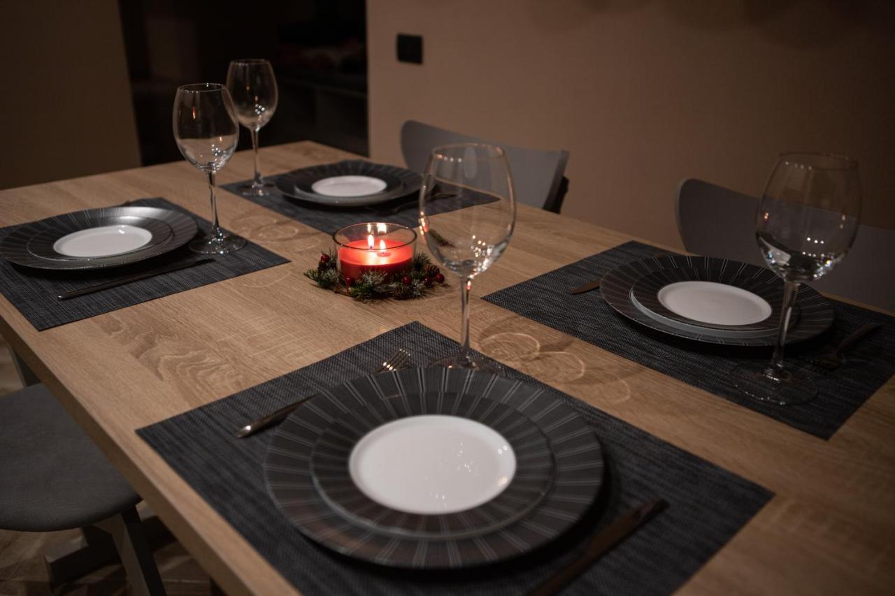 Stare Misto Premium Apartment Lviv Luaran gambar