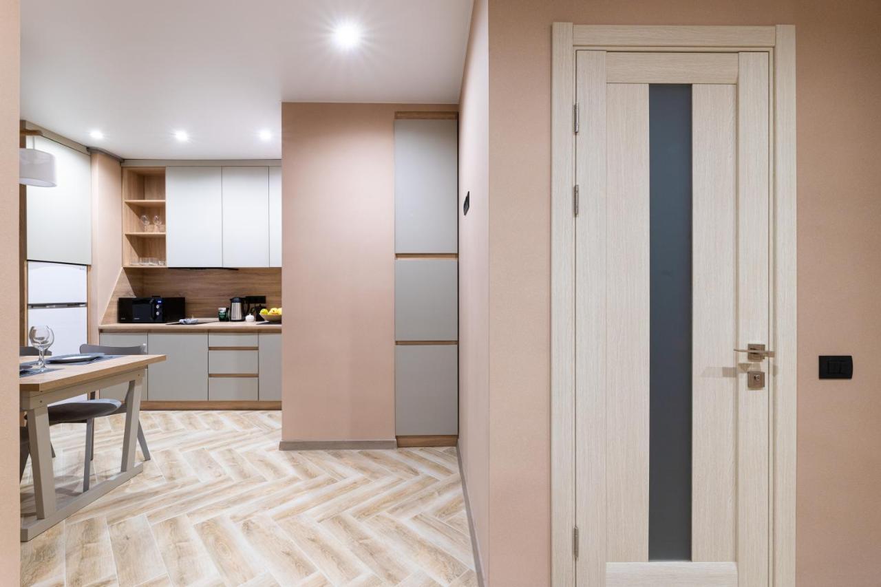 Stare Misto Premium Apartment Lviv Luaran gambar