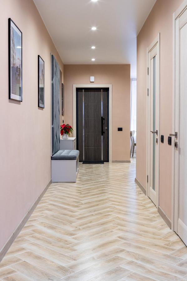 Stare Misto Premium Apartment Lviv Luaran gambar