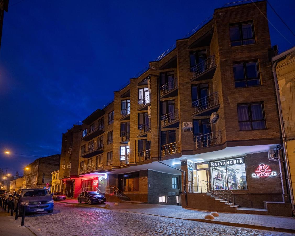 Stare Misto Premium Apartment Lviv Luaran gambar