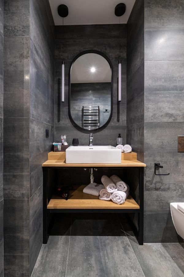 Stare Misto Premium Apartment Lviv Luaran gambar